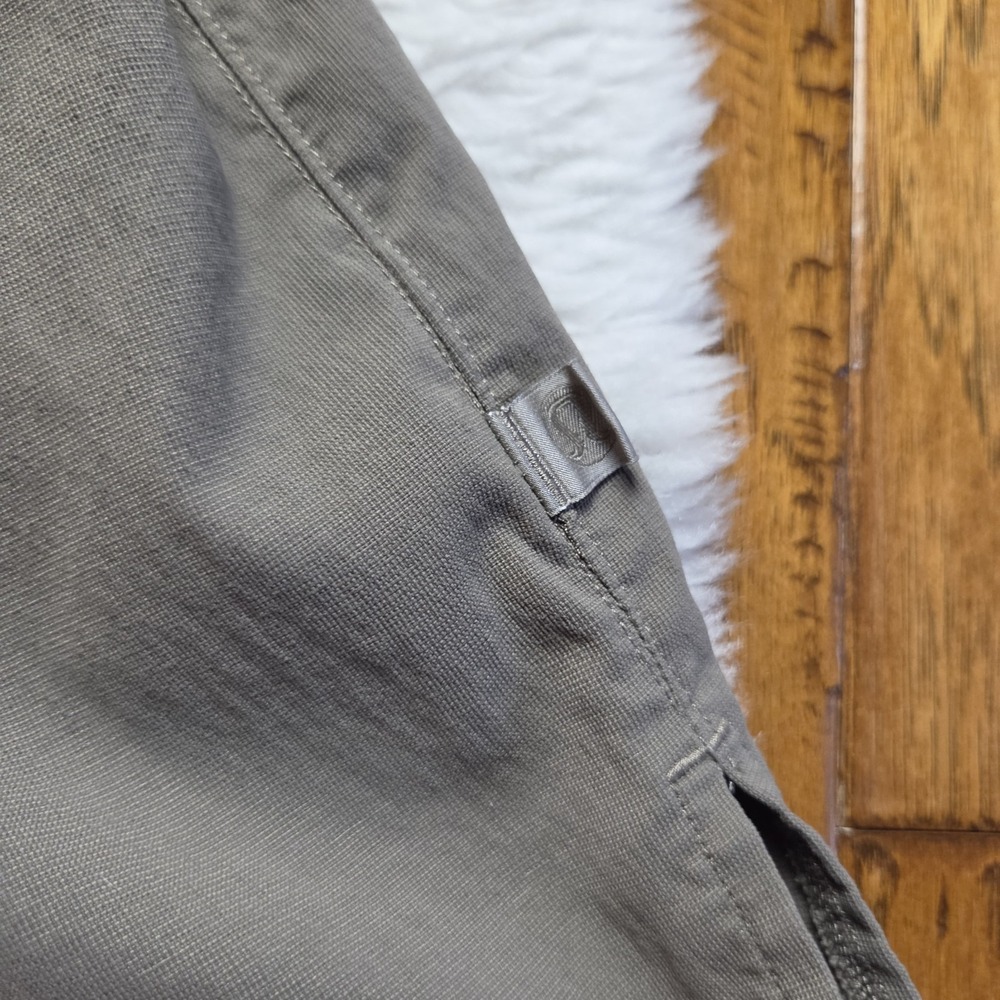 Lululemon Nomad Heavyweight Shirt Men's XL* Army Green Button Up Short Sleeve - Picture 2 of 5